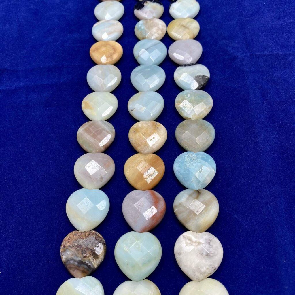 amazonite mix 0692 ab faceted heart 25mm