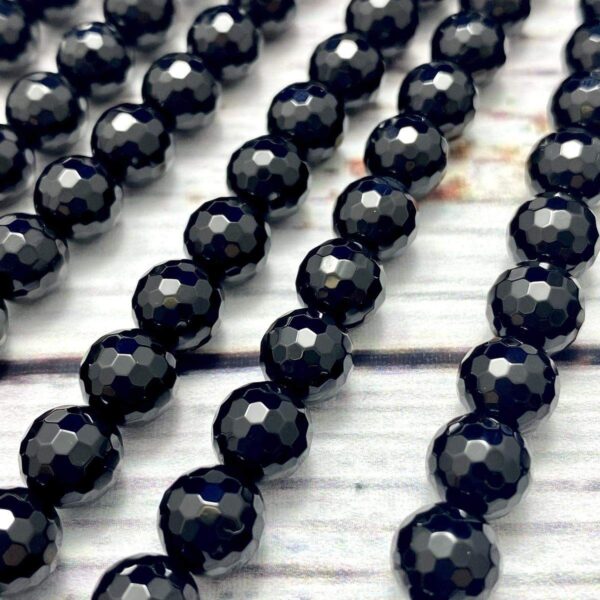 onyx 0032 faceted round 10mm