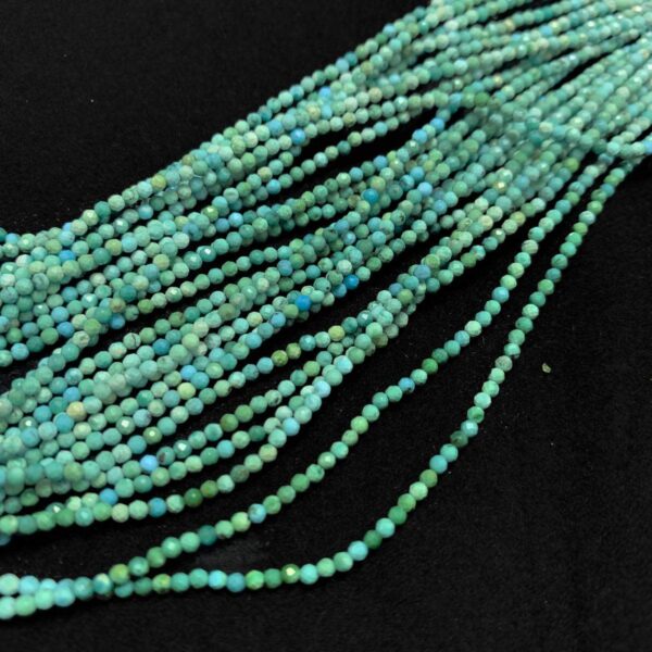 turquoise 0940 faceted round 2mm