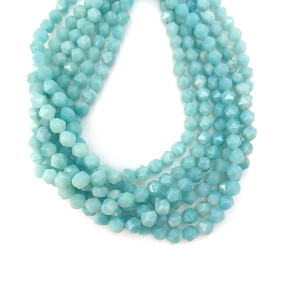 Amazonite-A-01029-faceted-romb-6mm