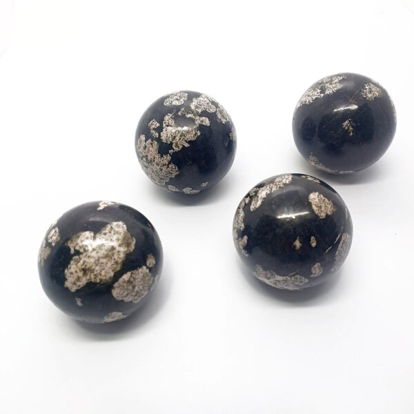 lot bundle snowflake obsidian spheres 1353 4