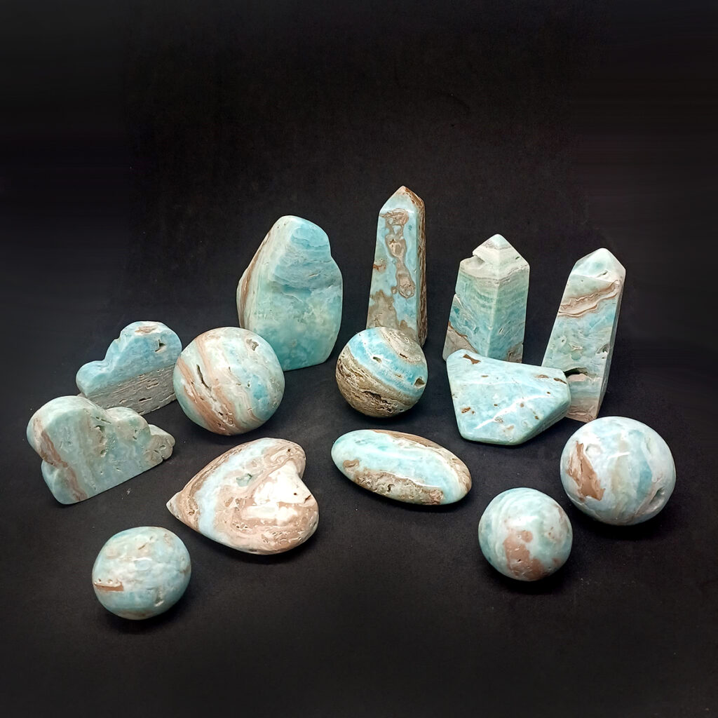 blue aragonite caribbean calcite mixed forms lot 2225kg 14 pieces 2
